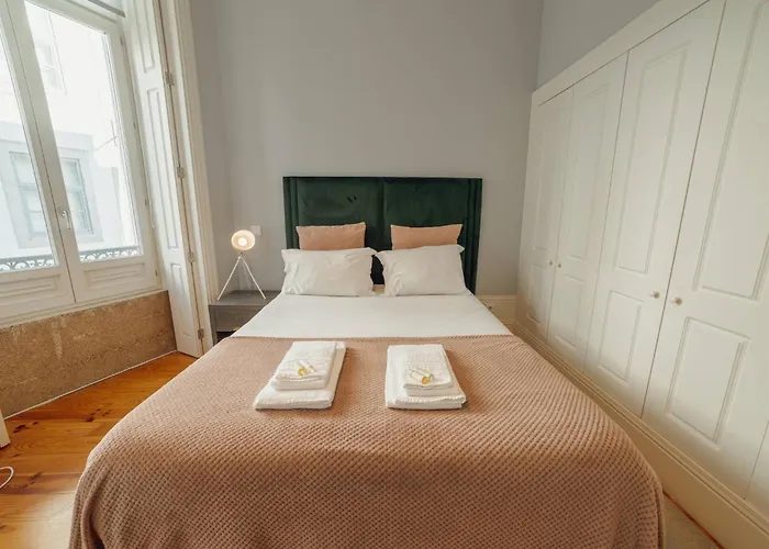 Formosa Deluxe By Hosty *