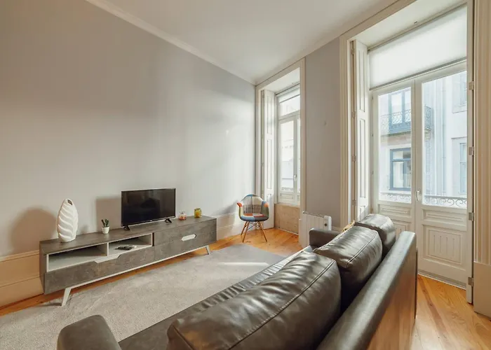 Formosa Deluxe By Hosty *